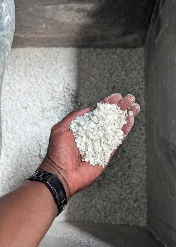 Processed recycled plastic flakes